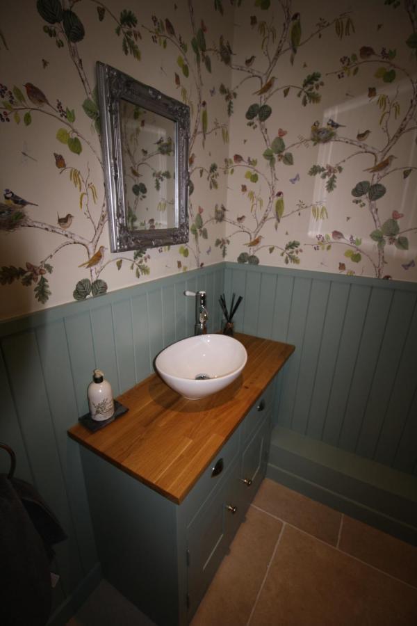Ryefield Cottage - Luxurious Self-Catered Holiday Cottage With A Log Burner Chichester Zewnętrze zdjęcie